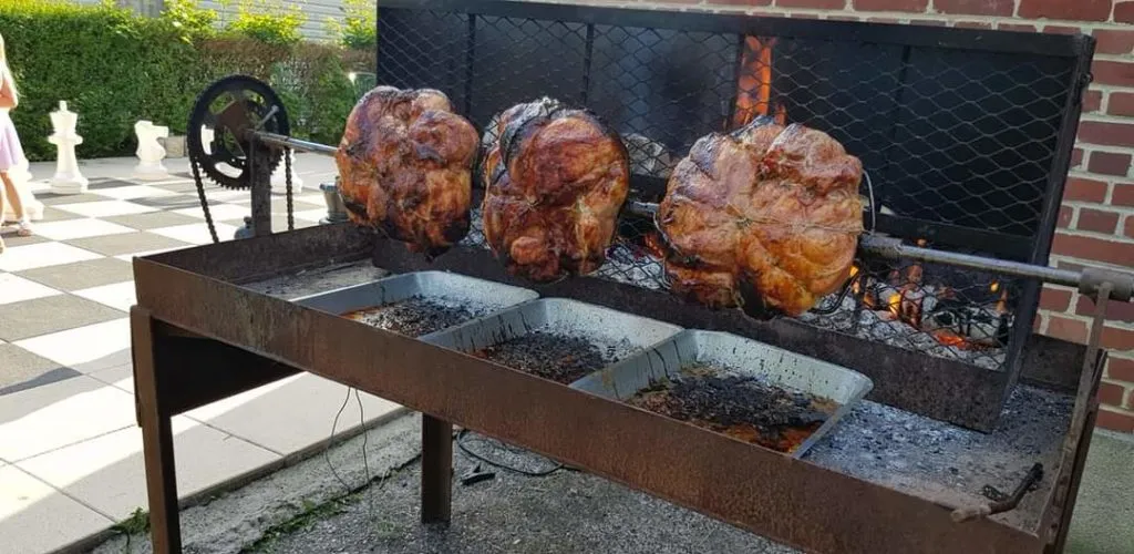 Terraza exterior del bar