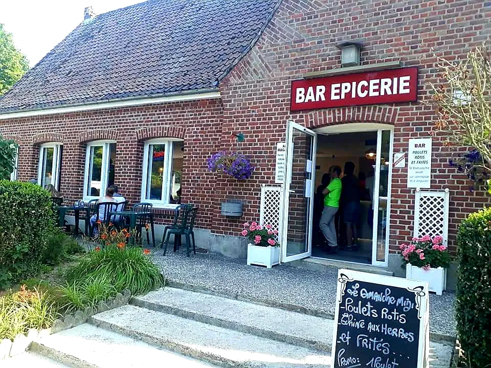 Espacio de bar acogedor