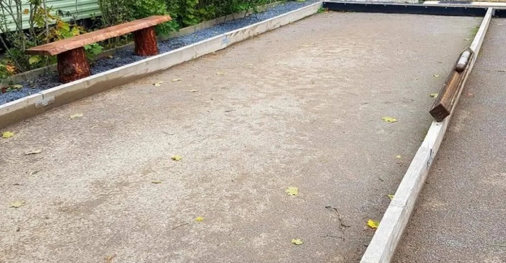 Parcela camping naturaleza sombreada – camping 4 estrellas tranquilo