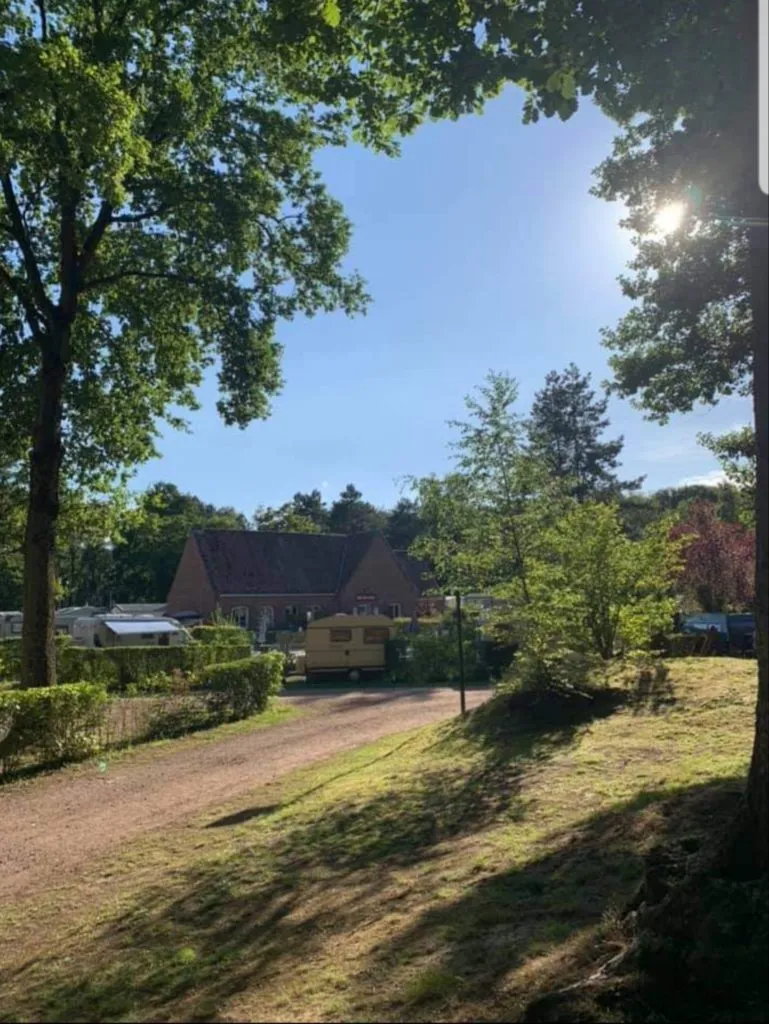 Salle communes campeurs